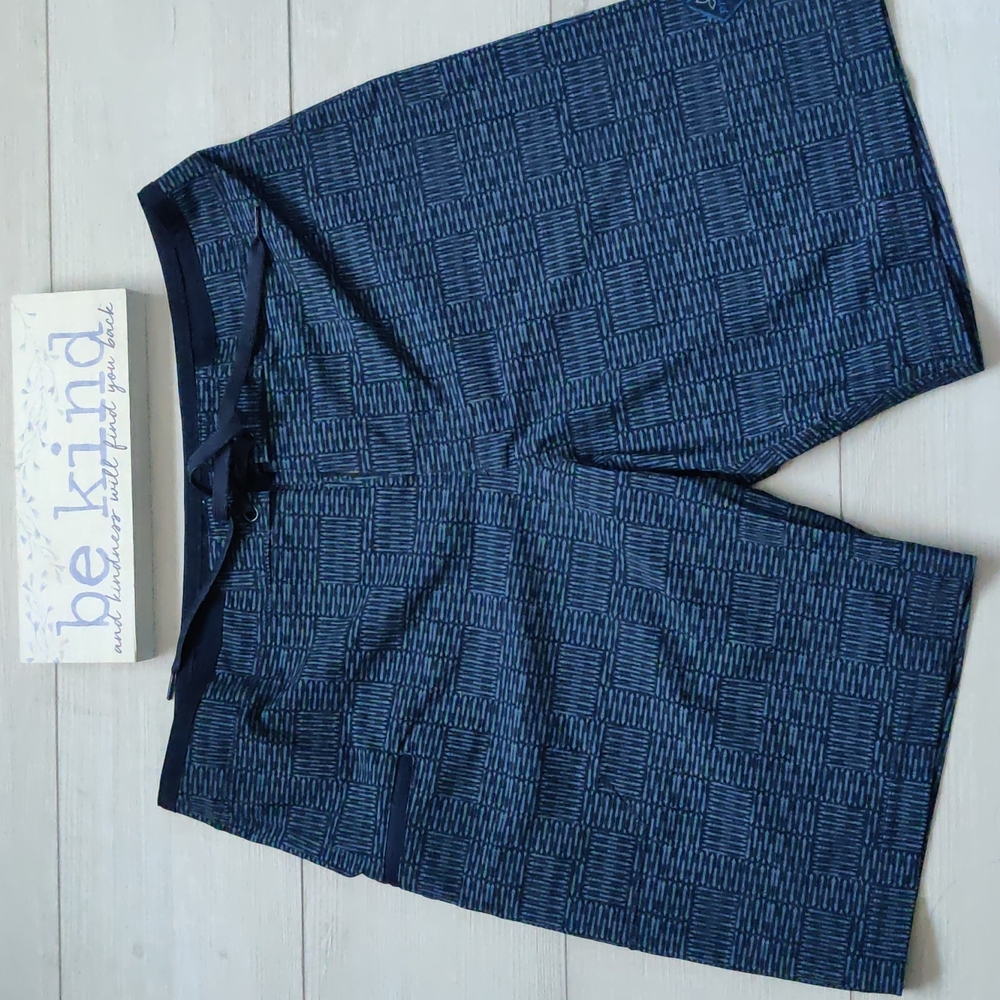 NWOT, Prana,  size 34, upf 50 surf shorts